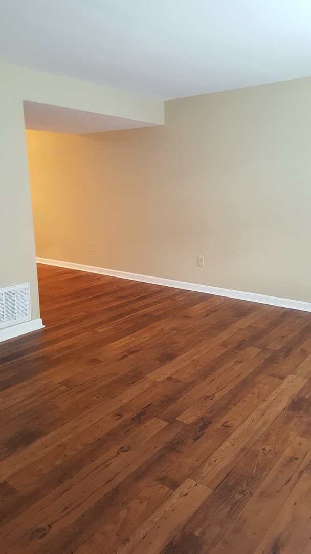 Foxwood Apartments 6 of 9