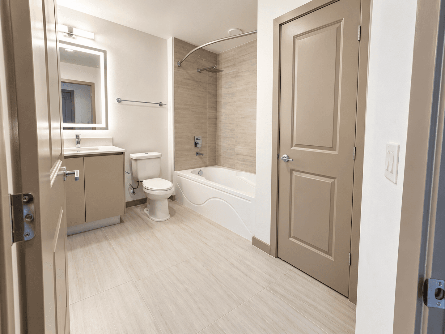 5563 Millenia Park Blvd unit 504 21 of 39