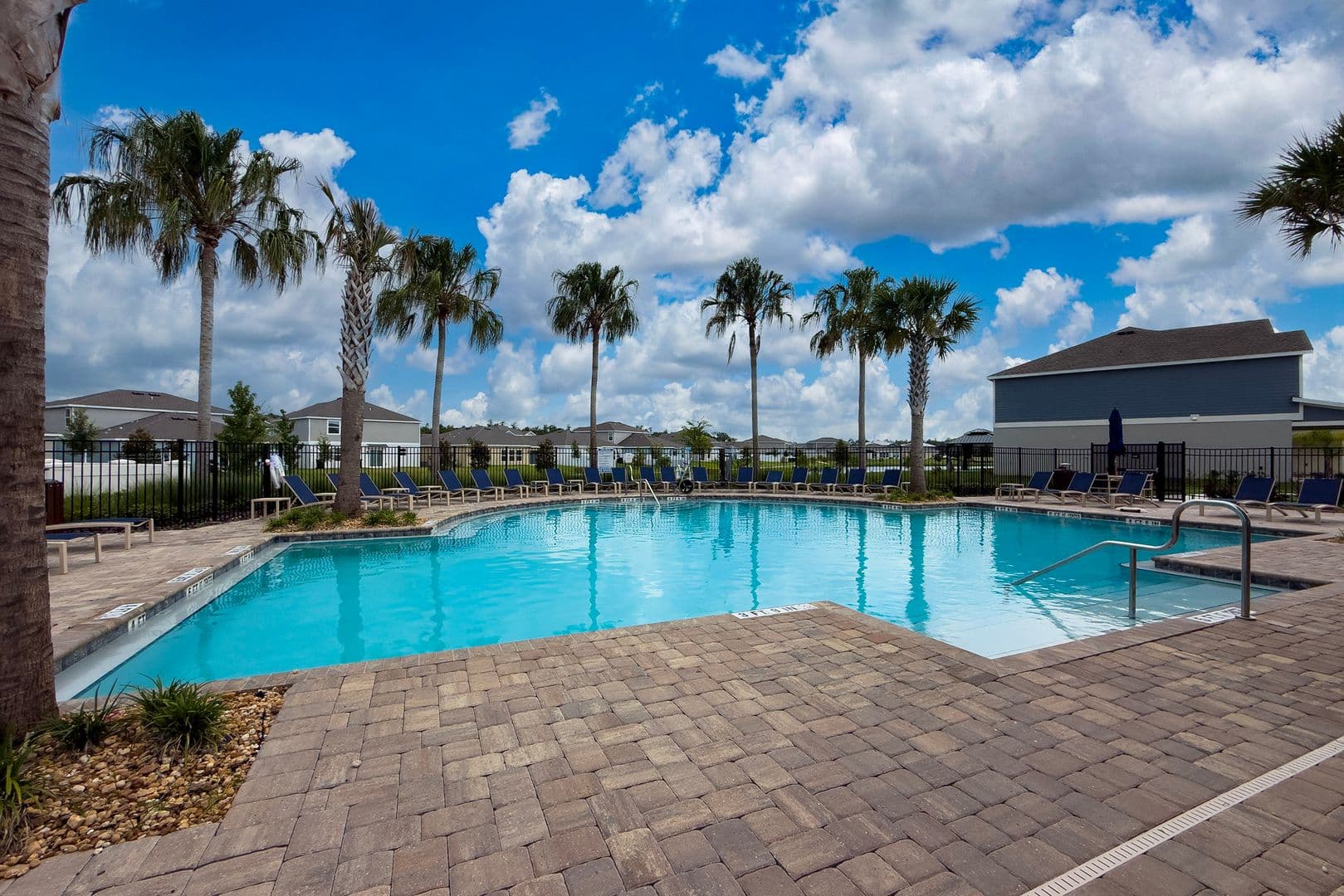4816 Edensbridge Ln 15 of 38