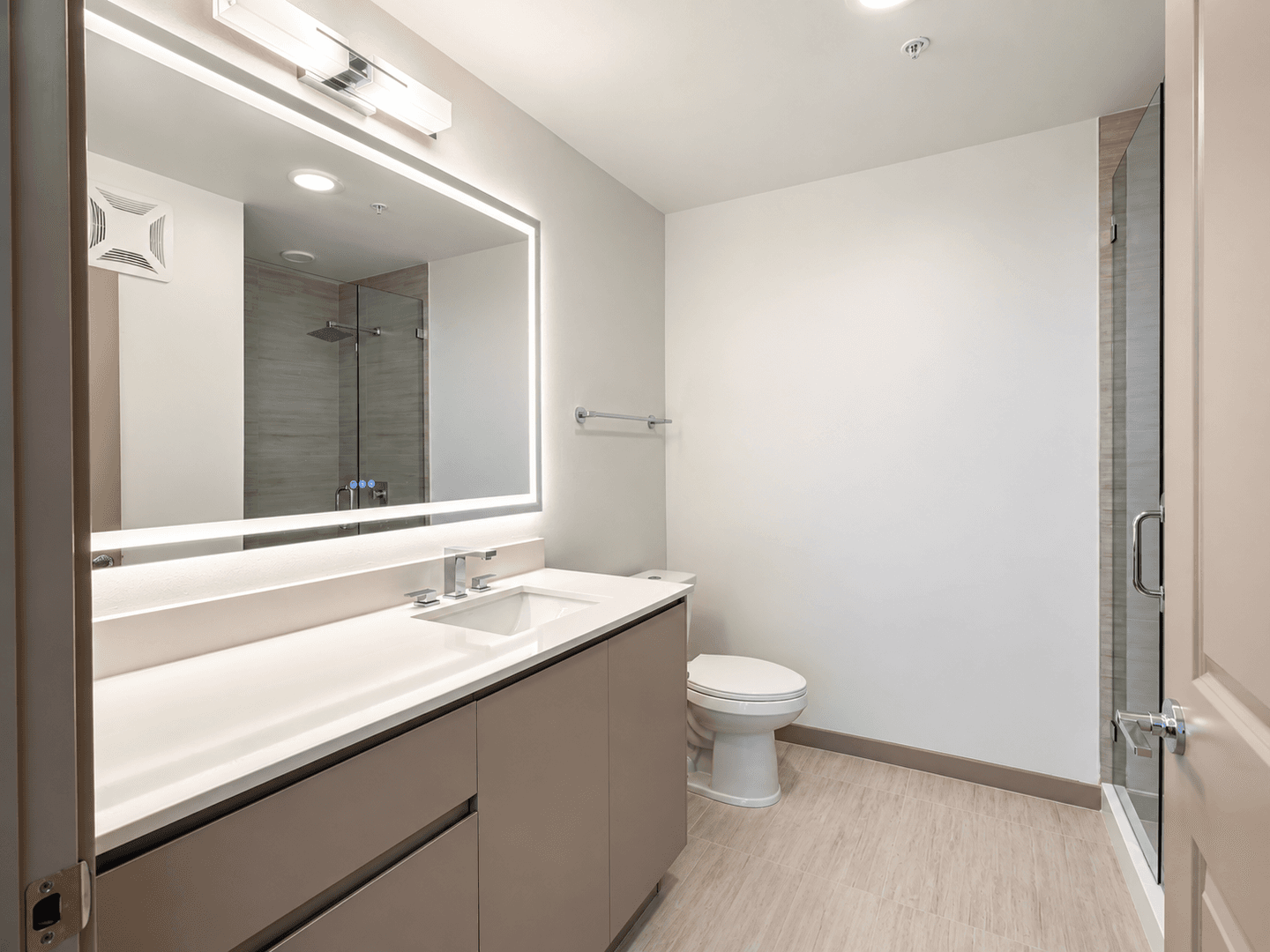 5563 Millenia Park Blvd unit 504 17 of 39