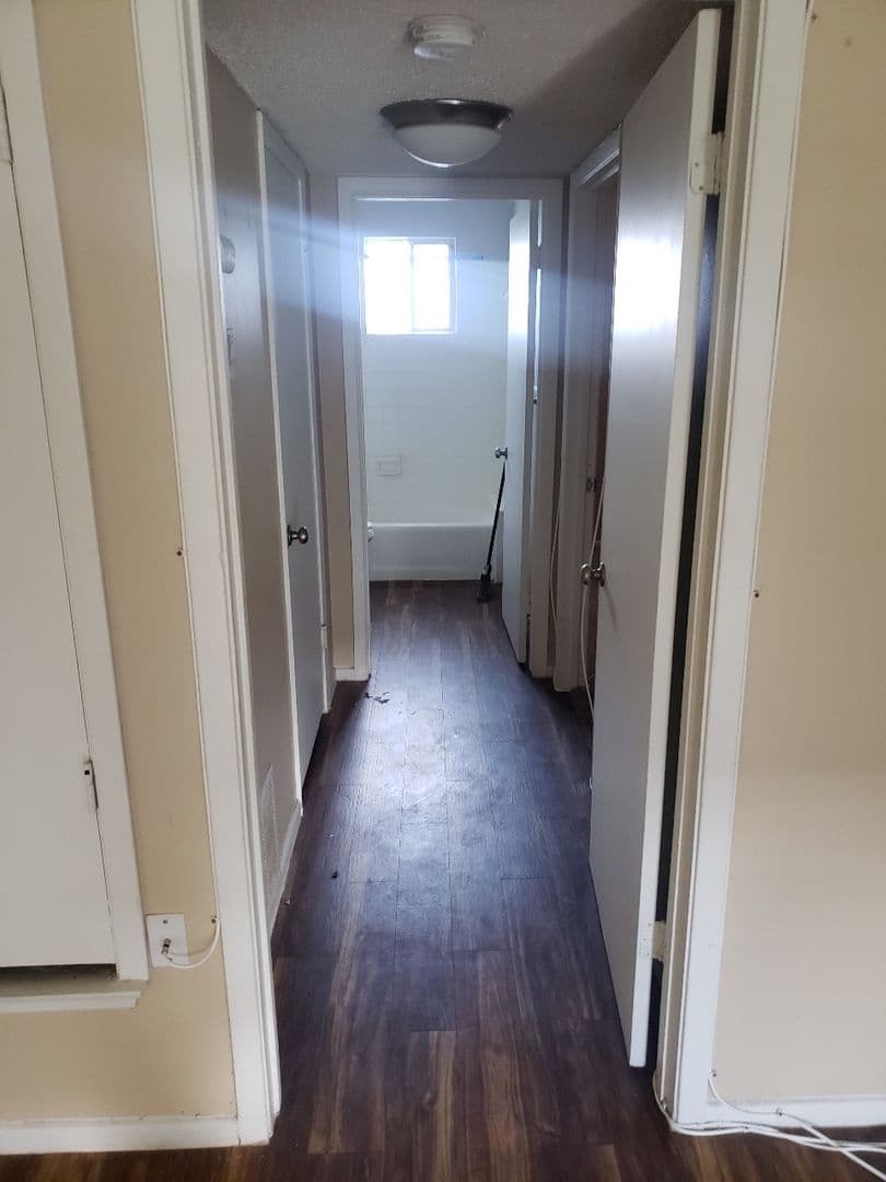 Robinson Manor Apartments 3 of 6