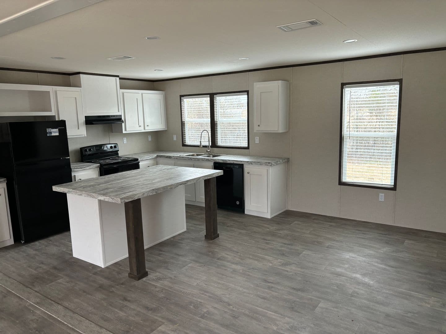 Wallen Park Estates 1 of 9