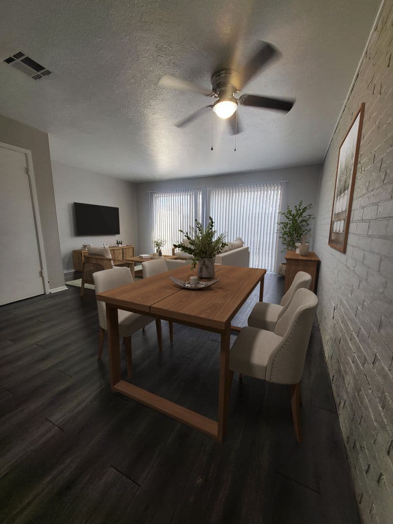 Lakeside Townhomes 11 of 14