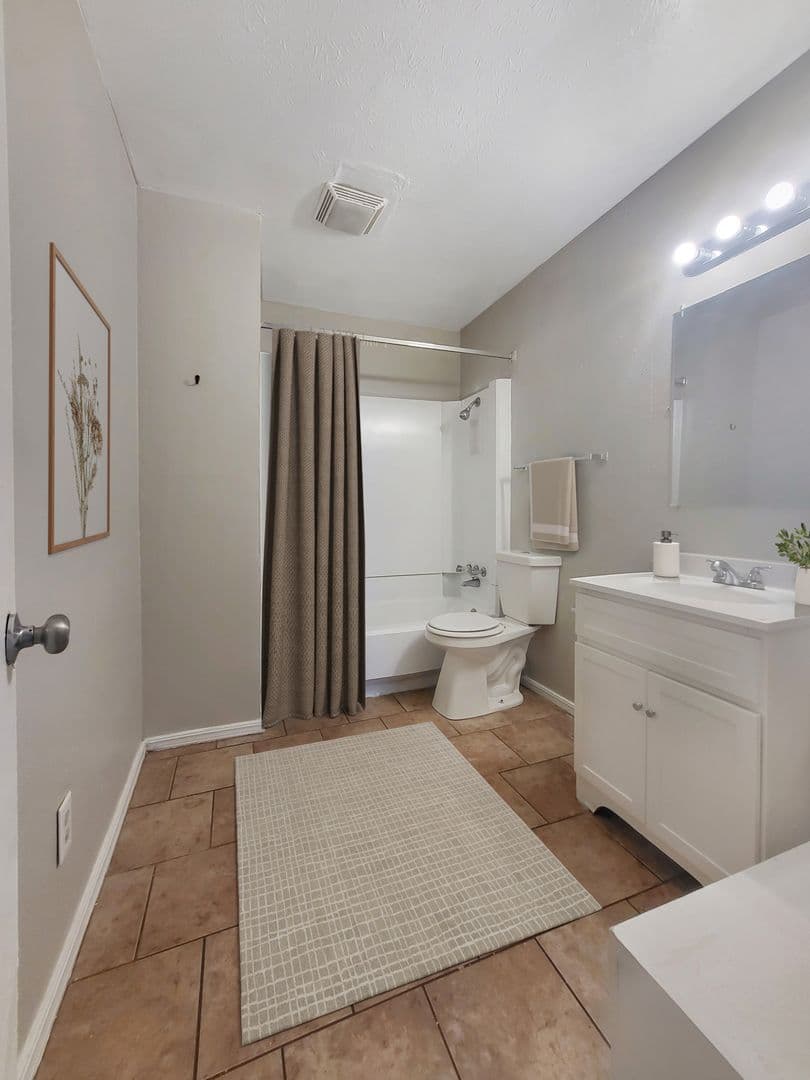 Lakeside Townhomes 14 of 14