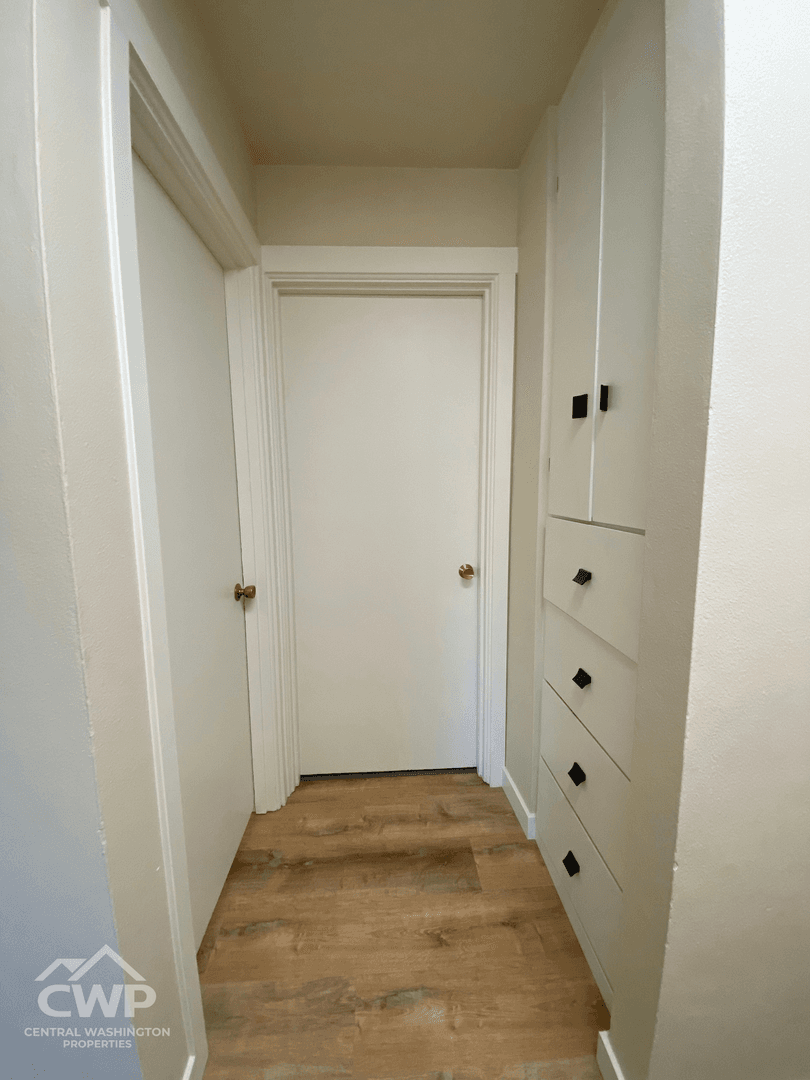 2 BEDROOM WEST VALLEY DUPLEX | GARAGE + RENT DROP + 1/2 OFF YOUR FIRST MONTH! 7 of 17