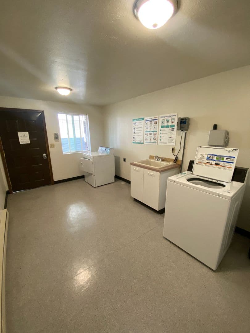 Southpark Apartments 10 of 11