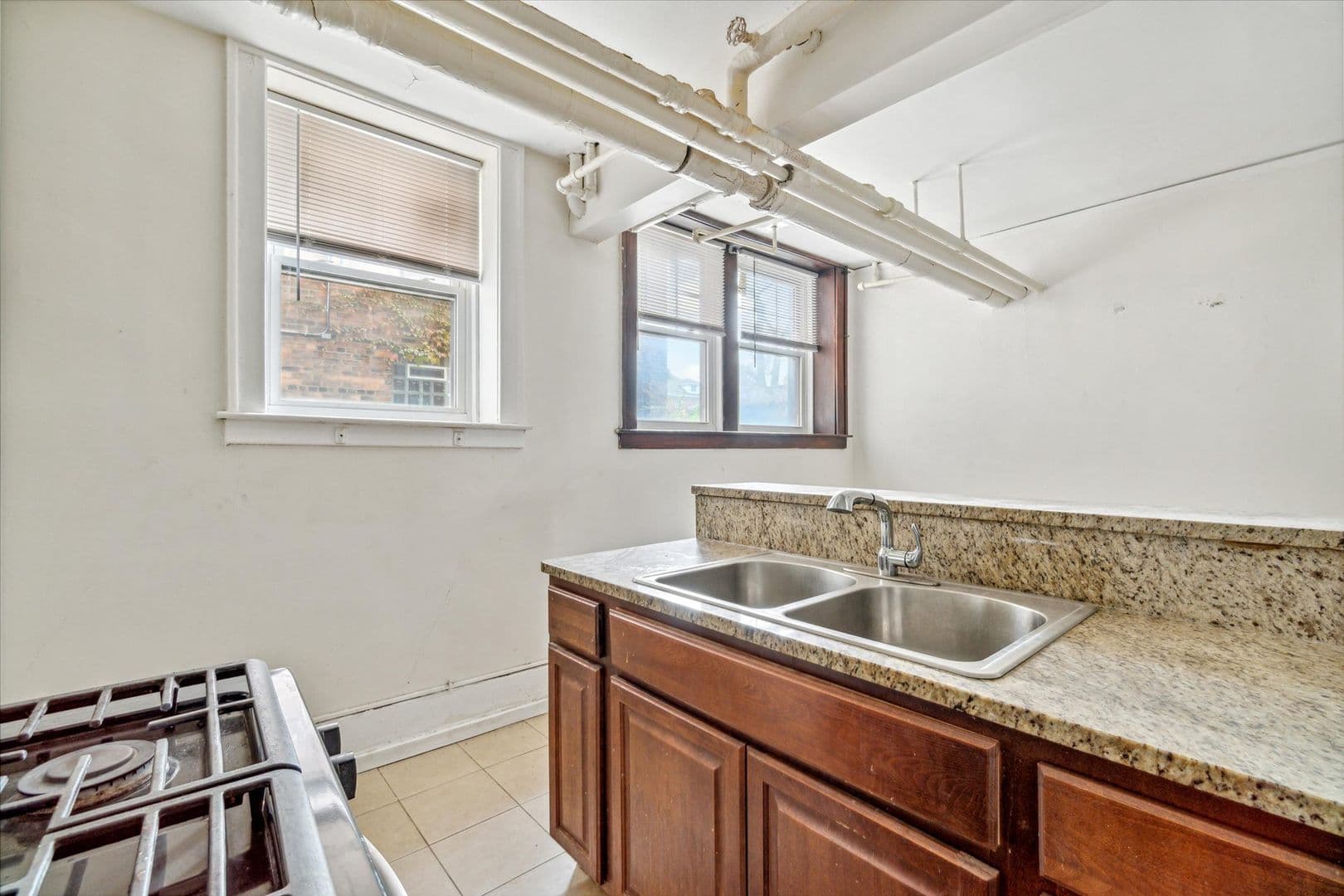709 Hazelwood - FDR 20 of 27