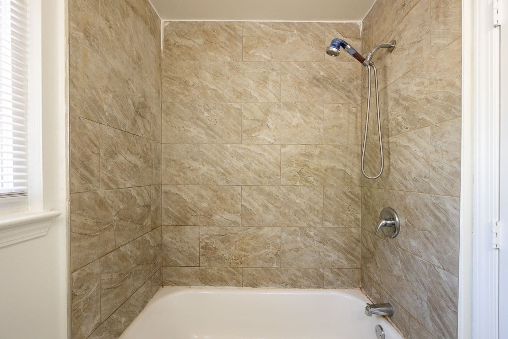 22330 W Warren - 22330 W Warren Ave LLC 14 of 18