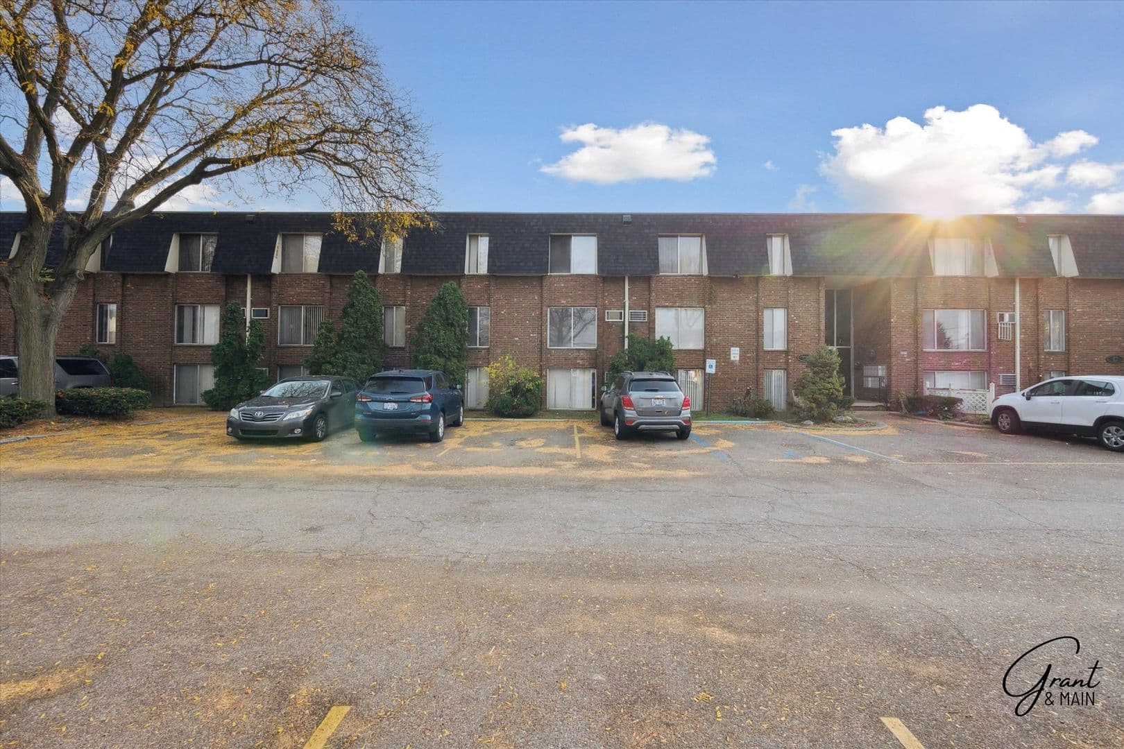 Parkside Apartments 4 of 24