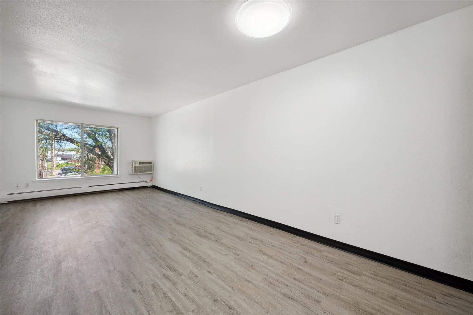 Parkside Apartments 12 of 16
