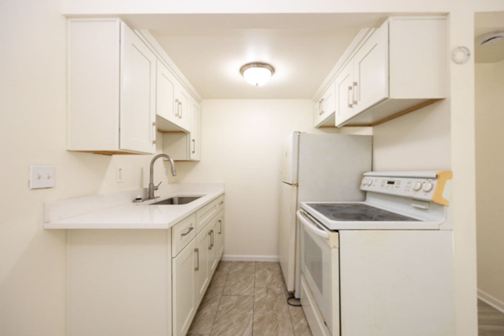 22330 W Warren - 22330 W Warren Ave LLC 9 of 18