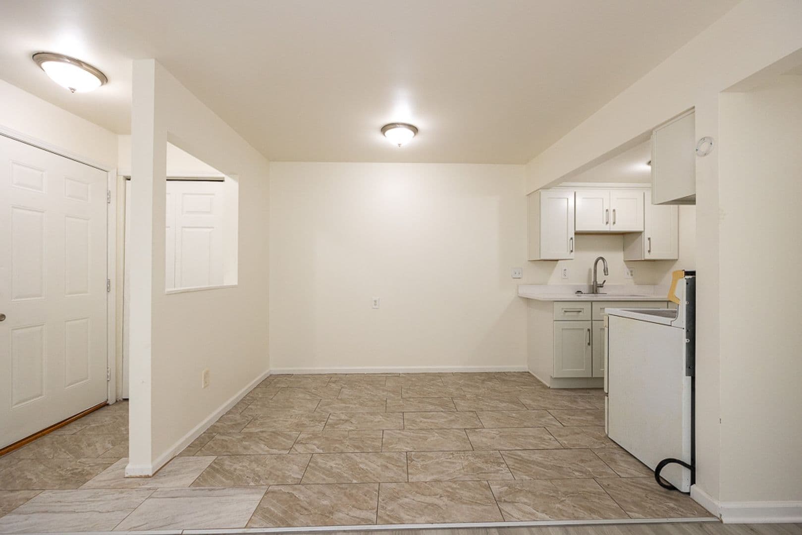 22330 W Warren - 22330 W Warren Ave LLC 6 of 18