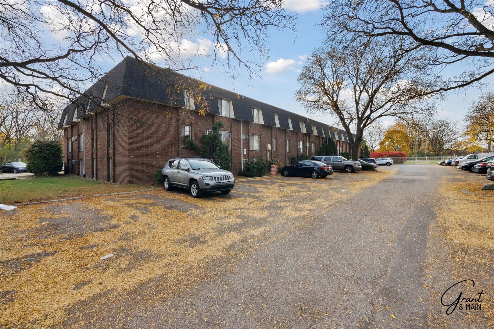 Parkside Apartments 3 of 24
