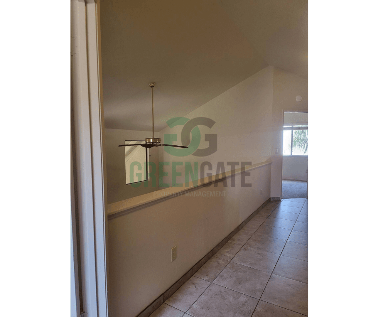 2428 Woodvale Dr. 41 of 52
