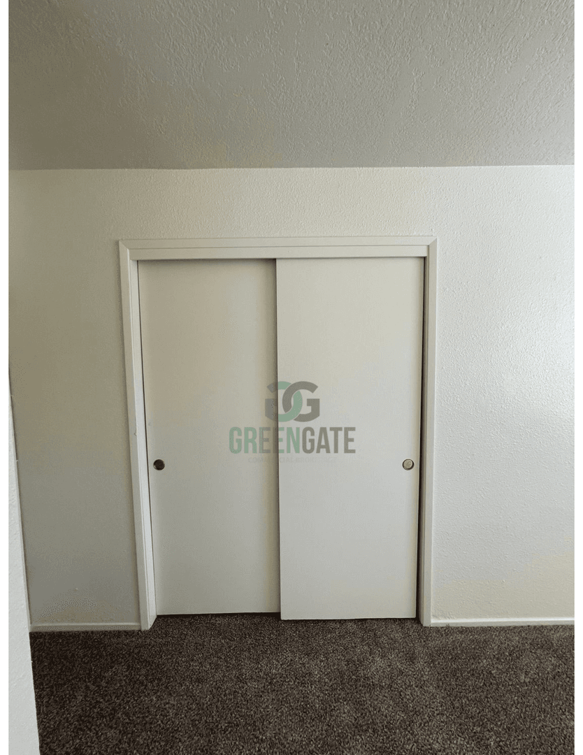 332 W G St 17 of 25