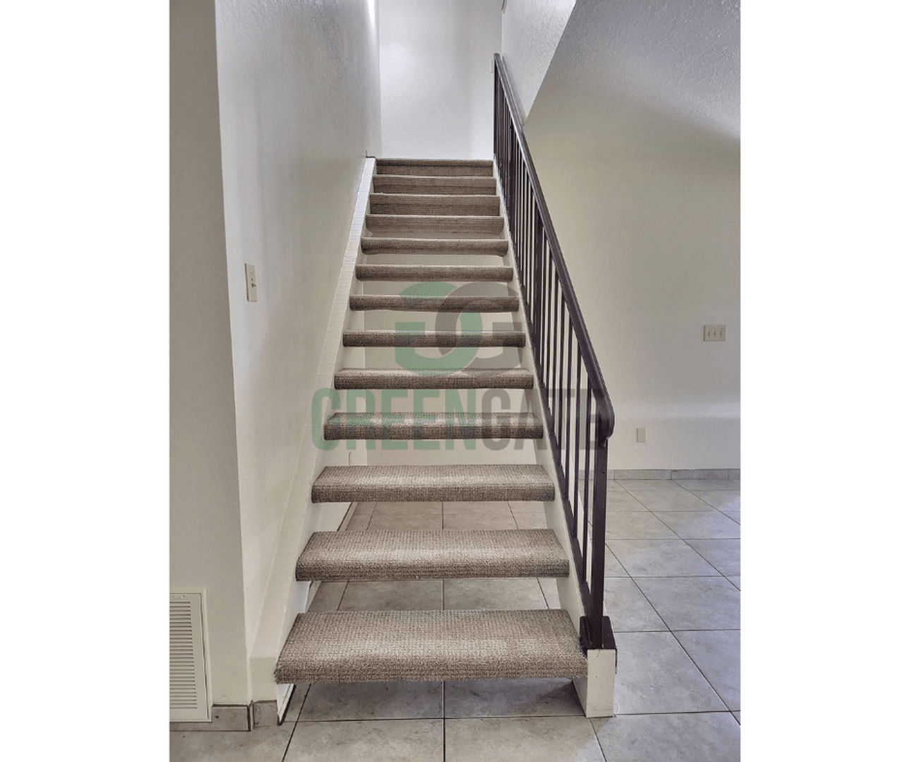2428 Woodvale Dr. 32 of 52