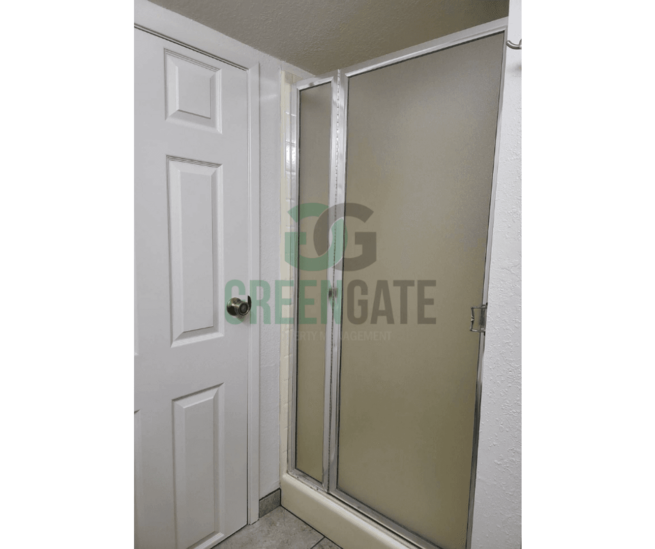 2428 Woodvale Dr. 48 of 52