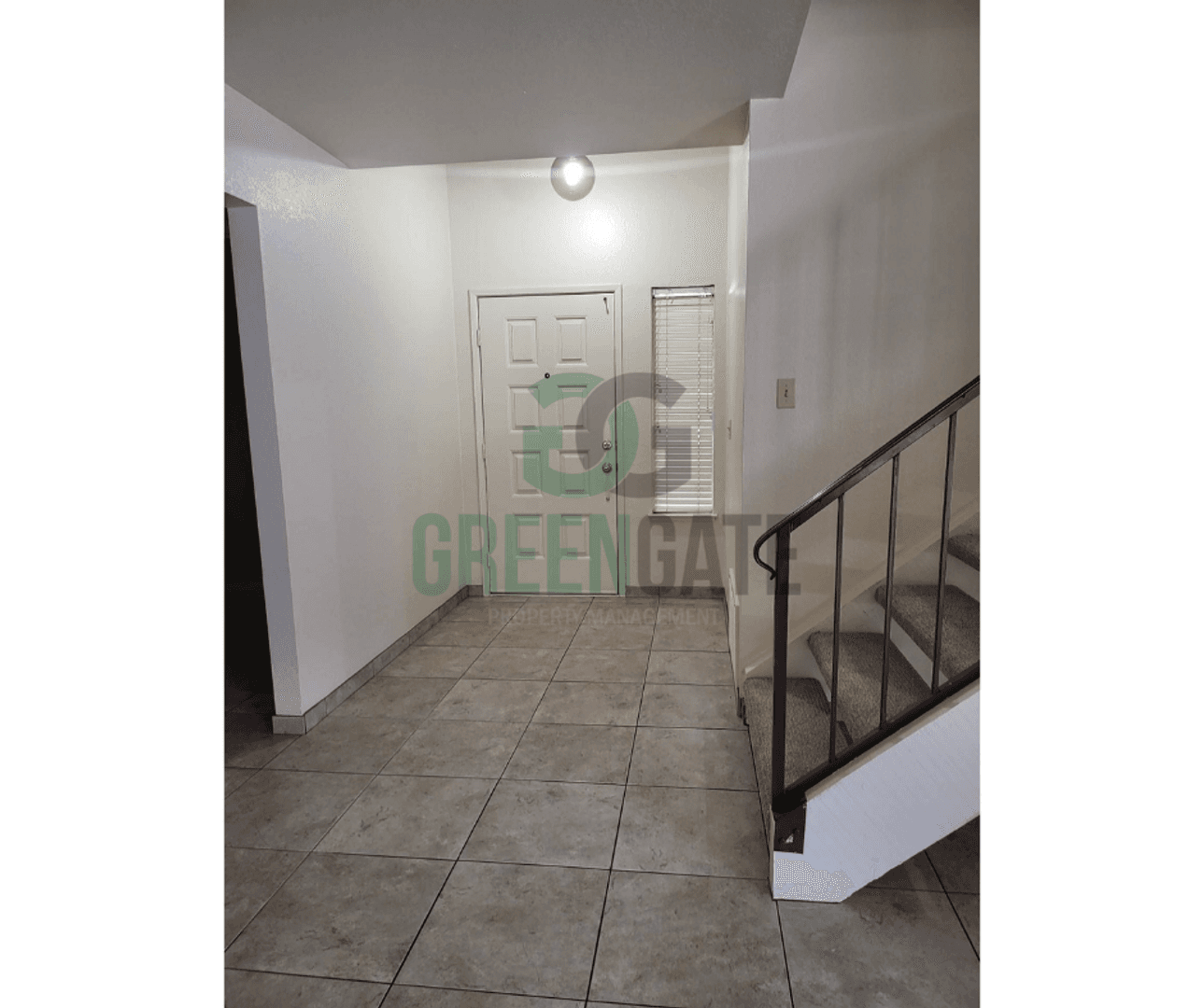 2428 Woodvale Dr. 29 of 52