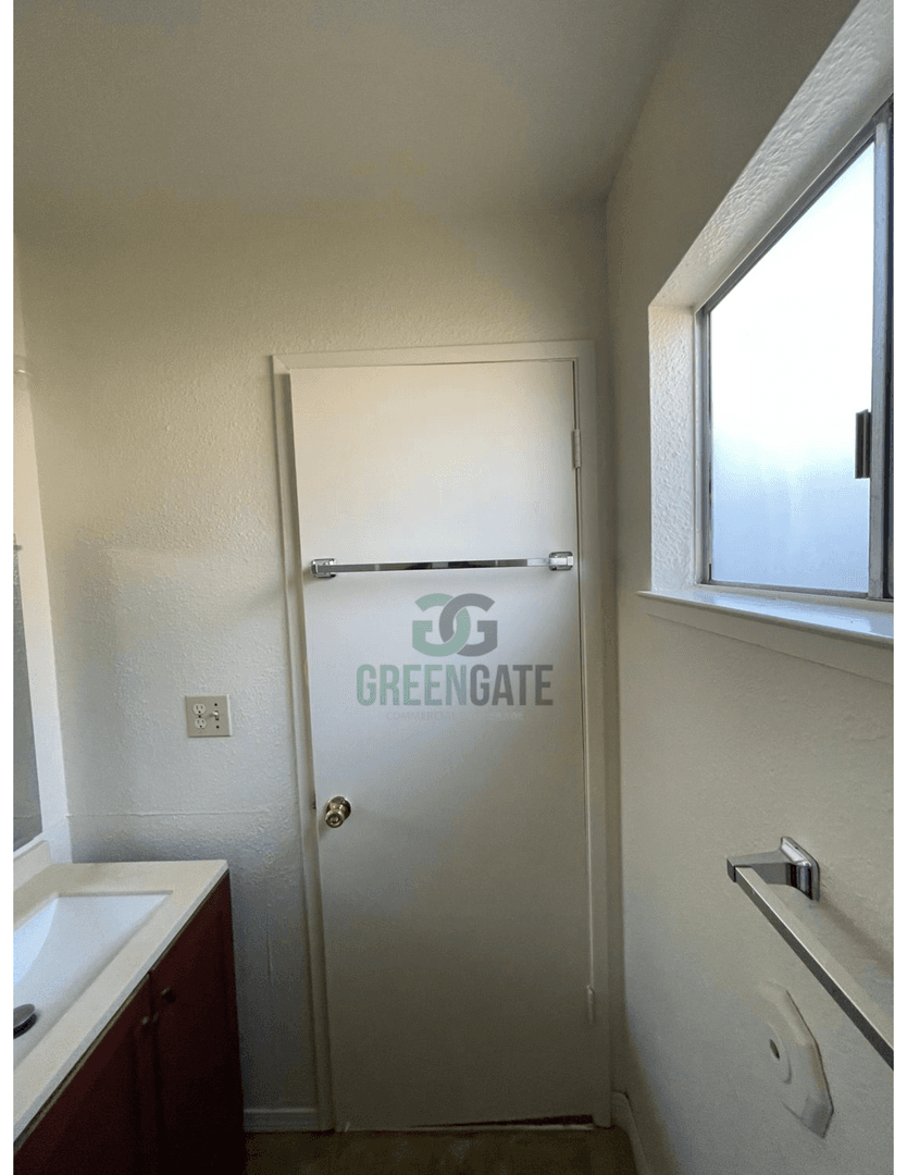 332 W G St 23 of 25
