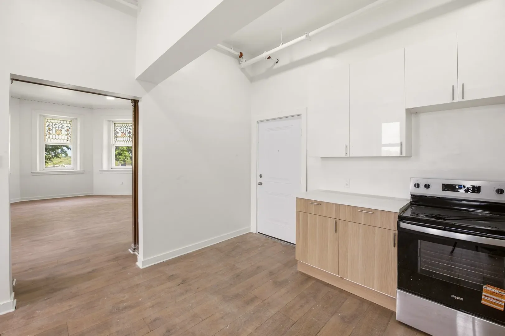 6012 Ridge Ave. 6 of 18