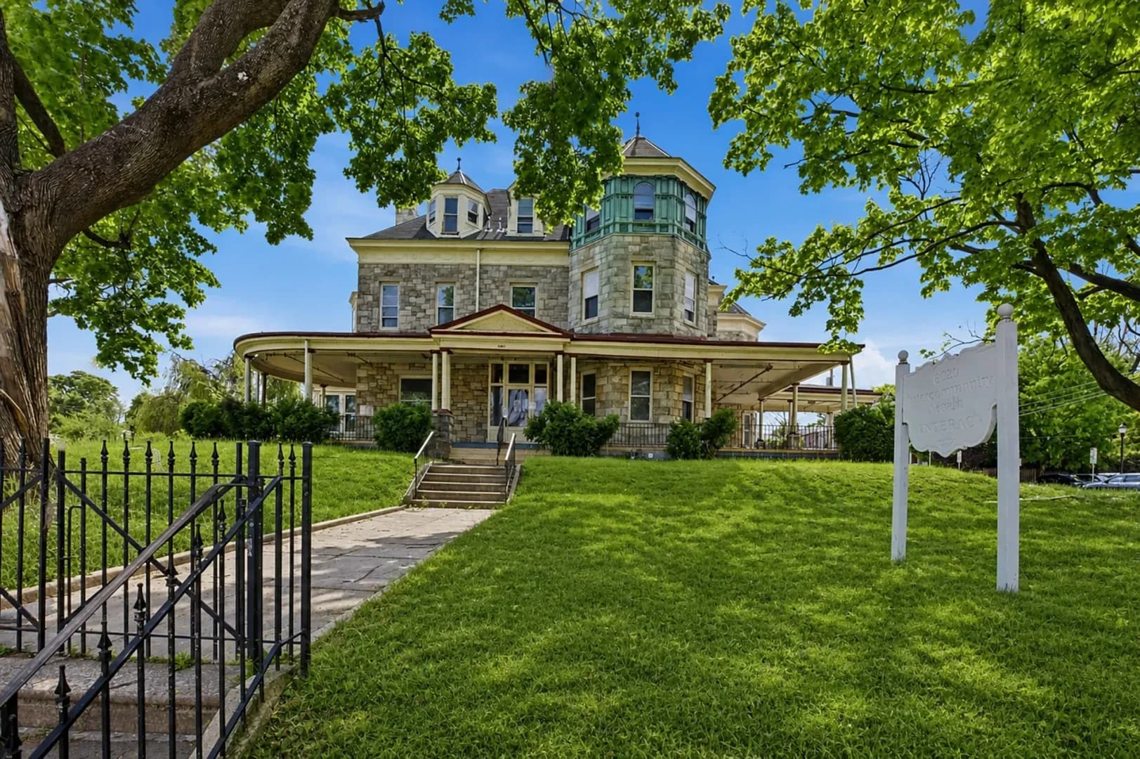 6012 Ridge Ave. 17 of 17