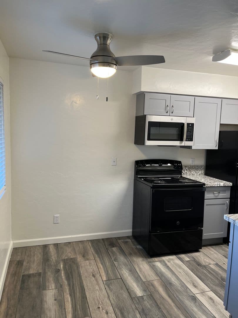 Fairview Village Apartments 27 of 28