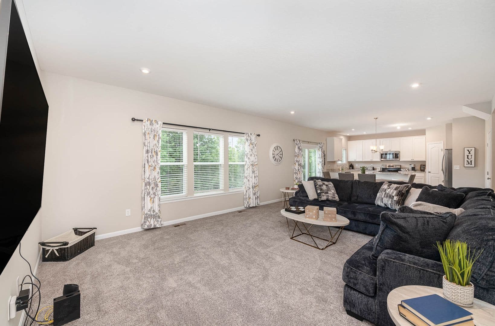 1344 Soaring Way - 726782970699147537 or 676036414648071637 7 of 37