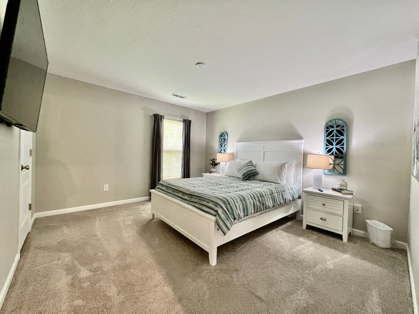 952 Southline Drive 22 of 29