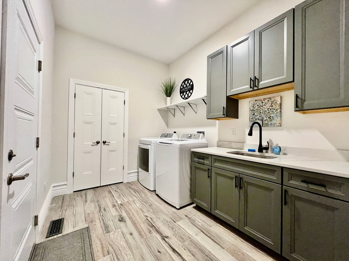 4817 Granada Ct - 1079758240212938670 8 of 53