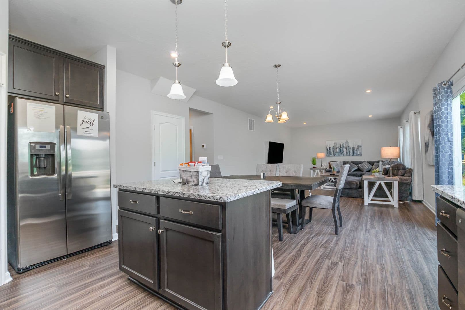 1392 Soaring Way - 721560632046960120 4 of 25