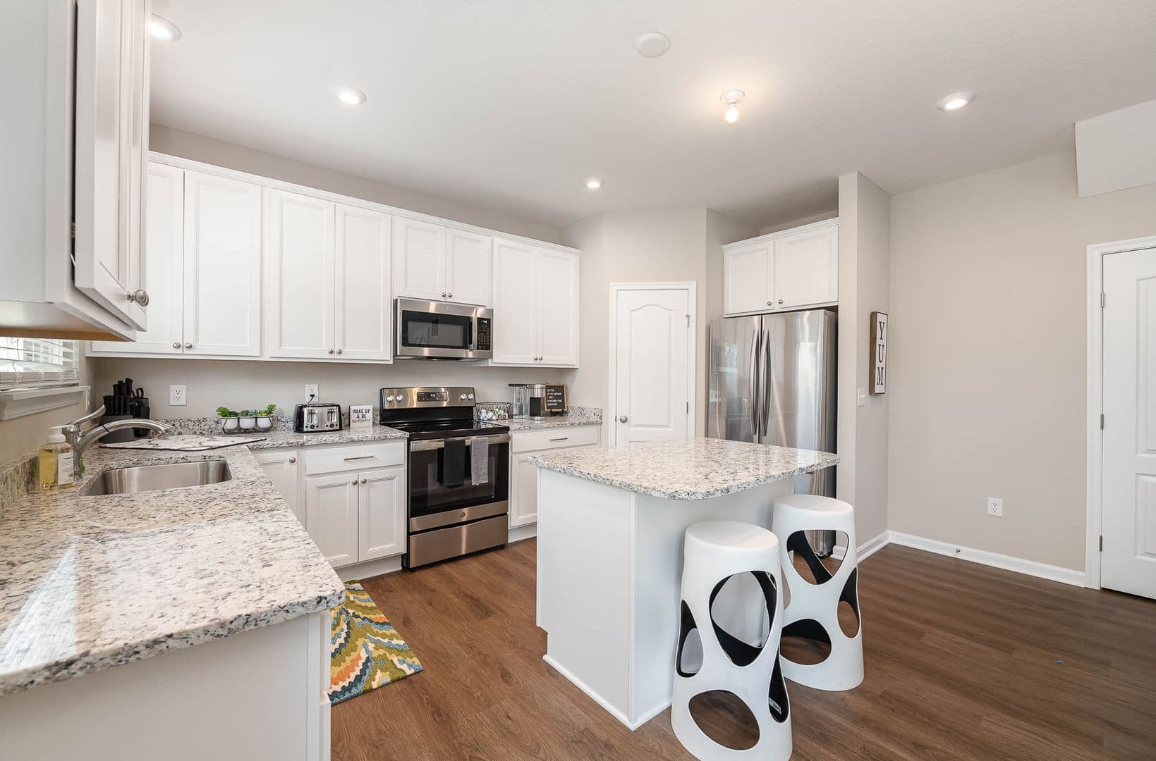1344 Soaring Way - 726782970699147537 or 676036414648071637 4 of 37