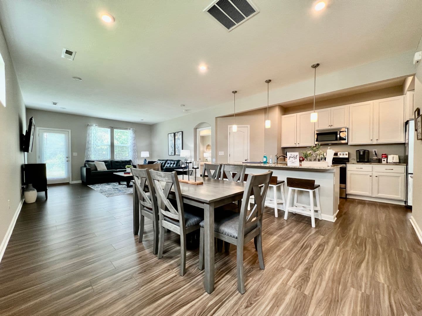952 Southline Drive 5 of 29