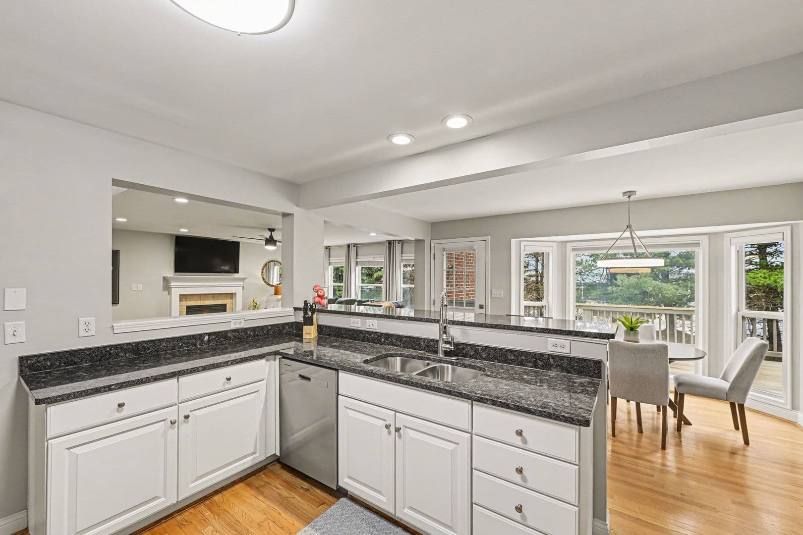2580 Hingham Ct - 1632836760011210919 11 of 37