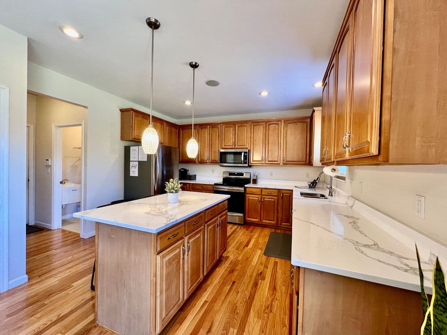6608 Rosemont - 1219580980650565792 47 of 69