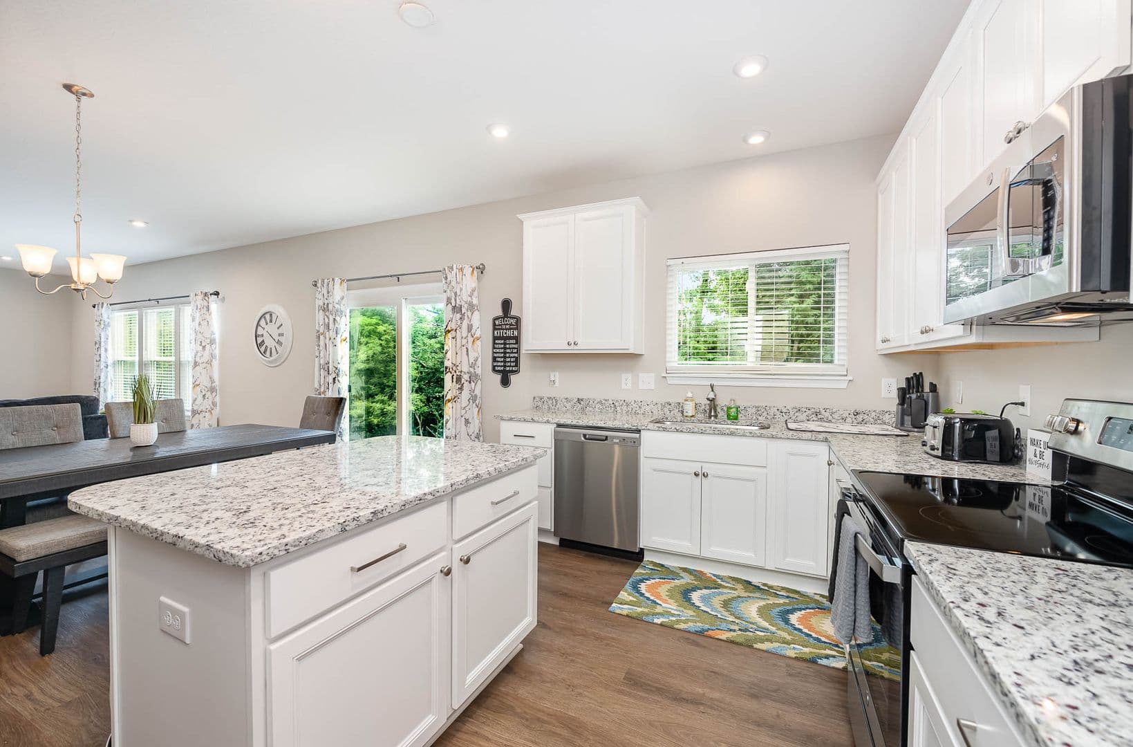 1344 Soaring Way - 726782970699147537 or 676036414648071637 2 of 37