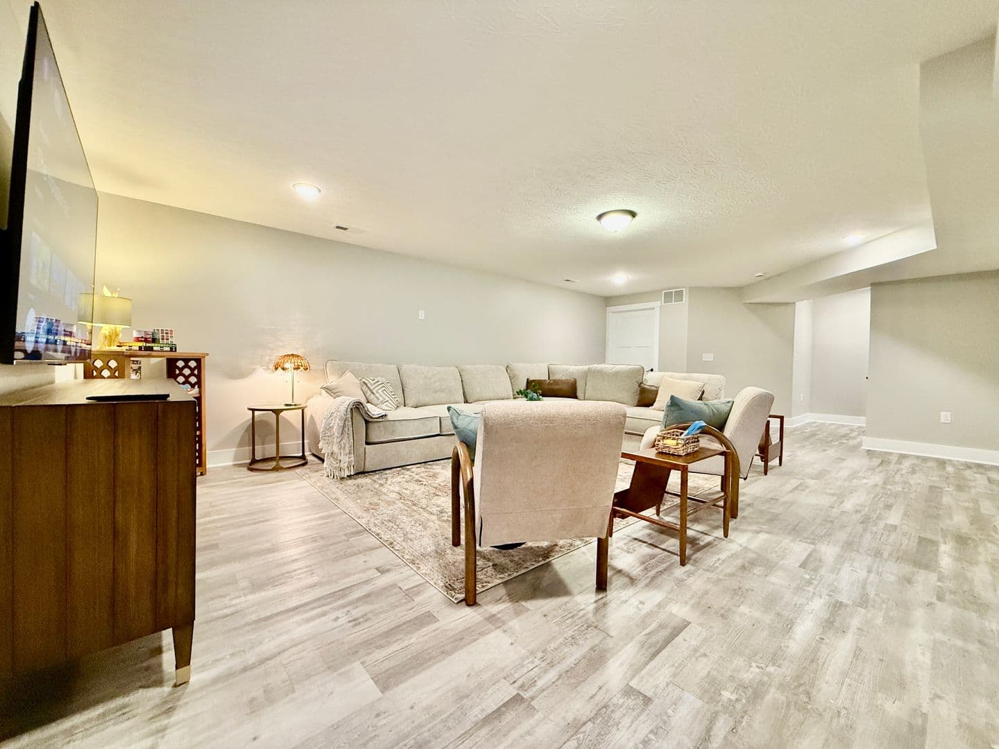 7845 Second Street - 1640045539007157173 21 of 47