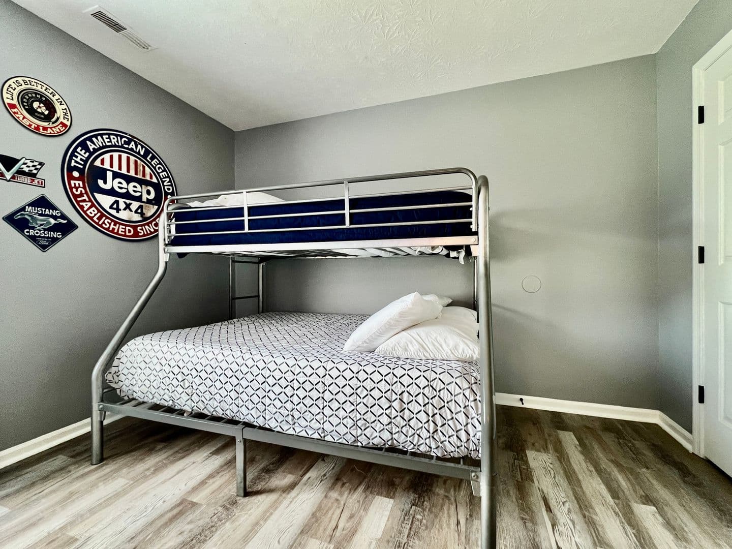 160 Overbrook Drive - 676922065676307544 7 of 25