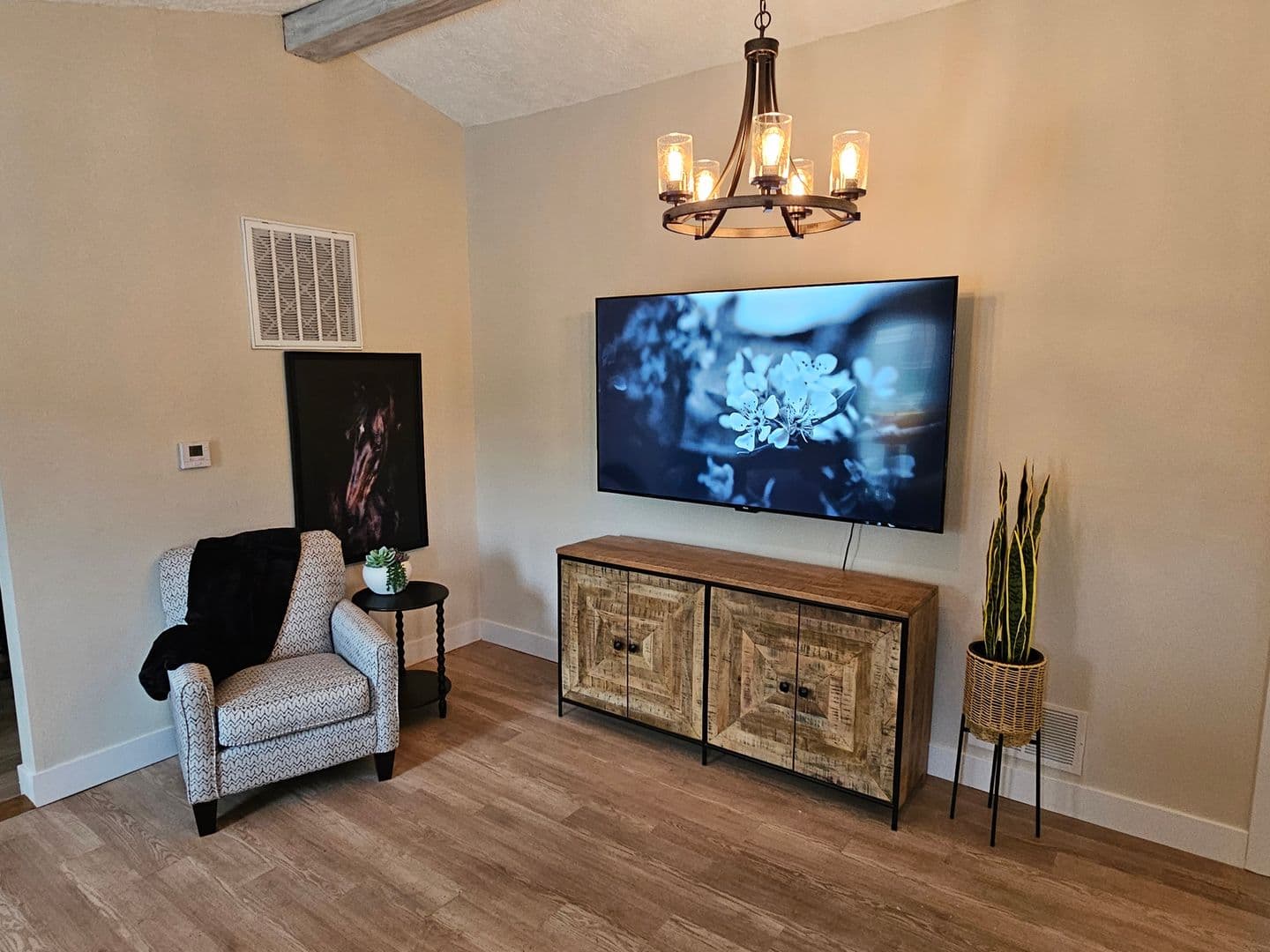 5941 Princeton Glendale - 1397219276390714724 4 of 27