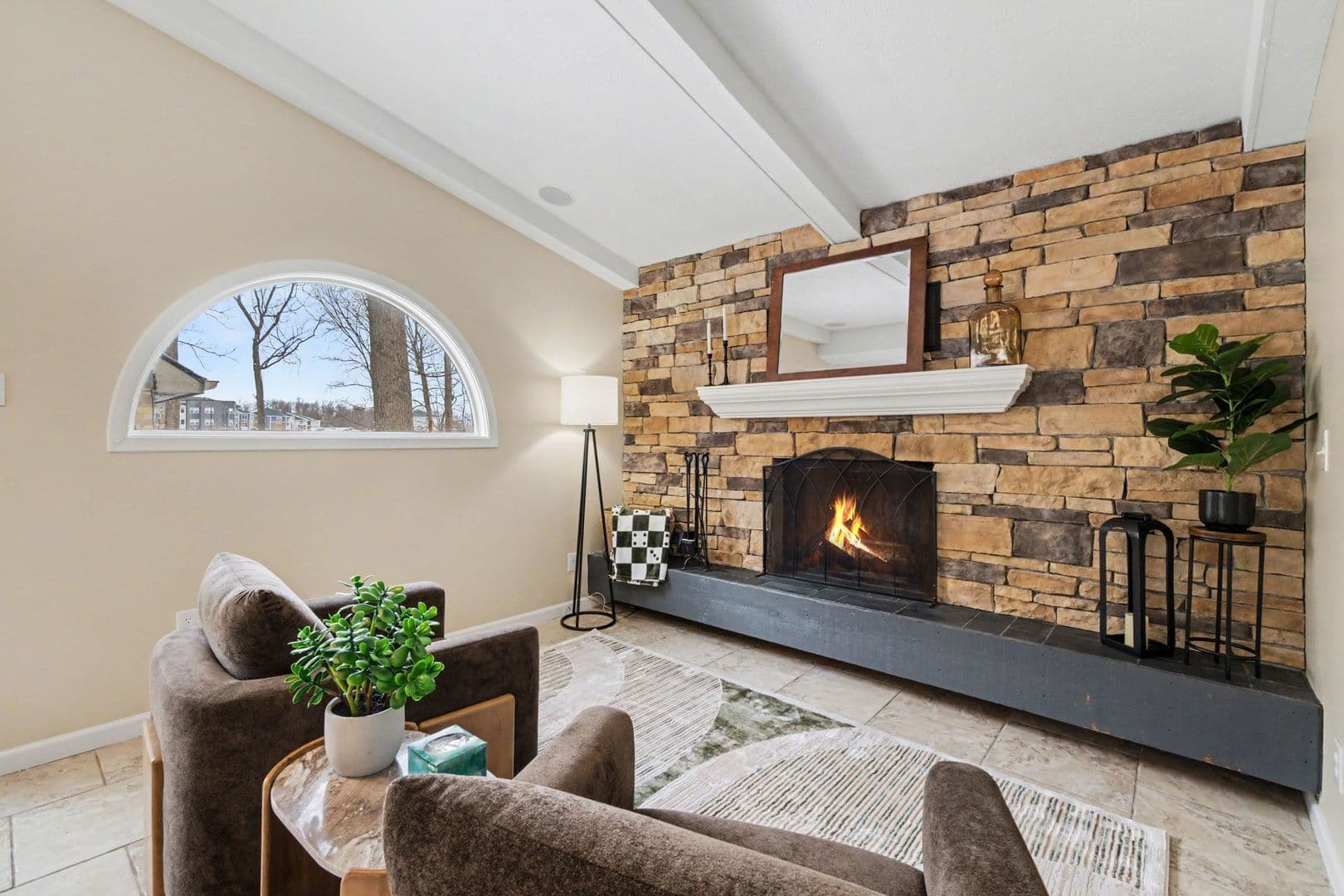 4289 Pinetree Lane - 1624013753946718838 8 of 34