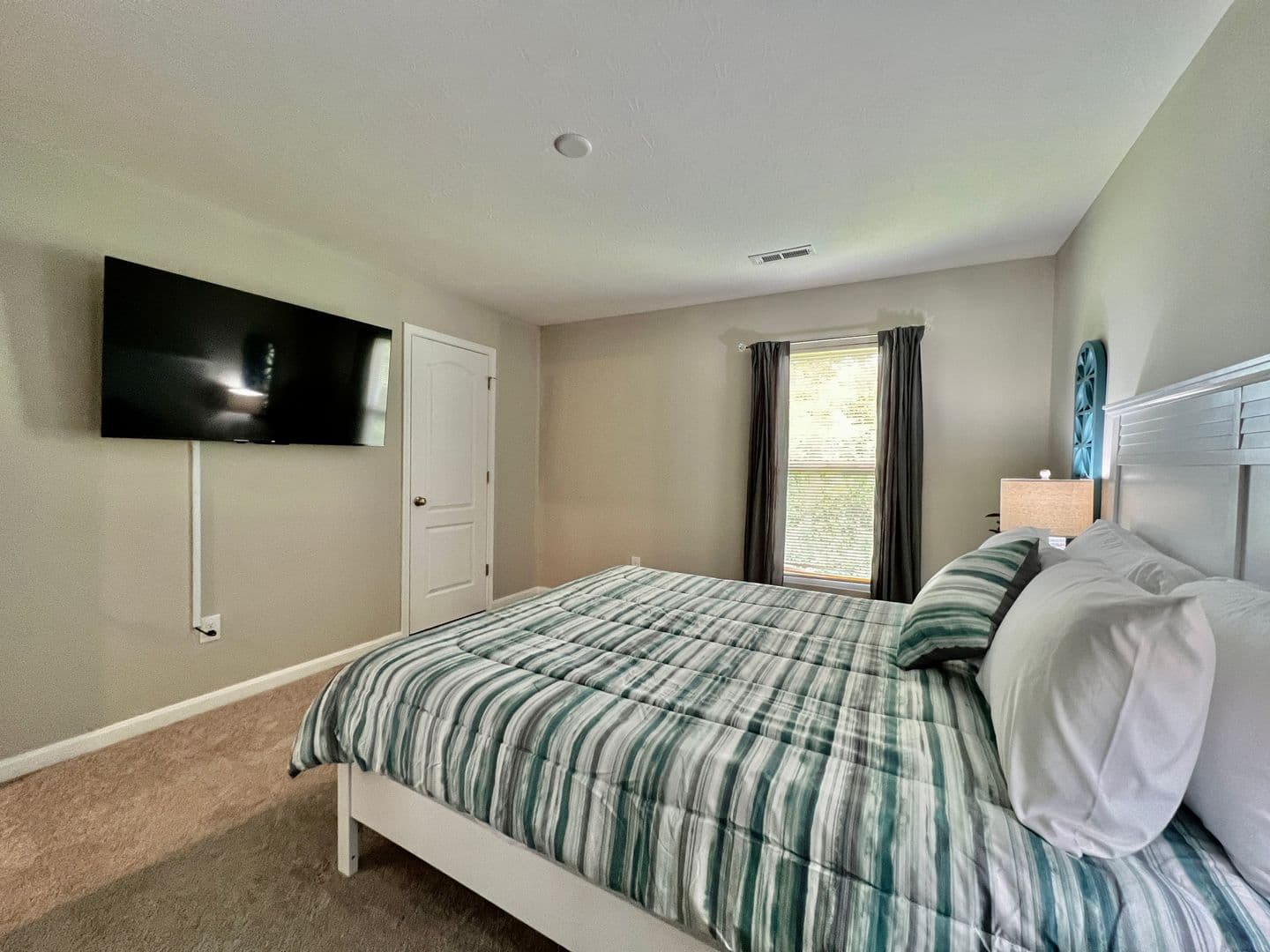 952 Southline Drive 24 of 29