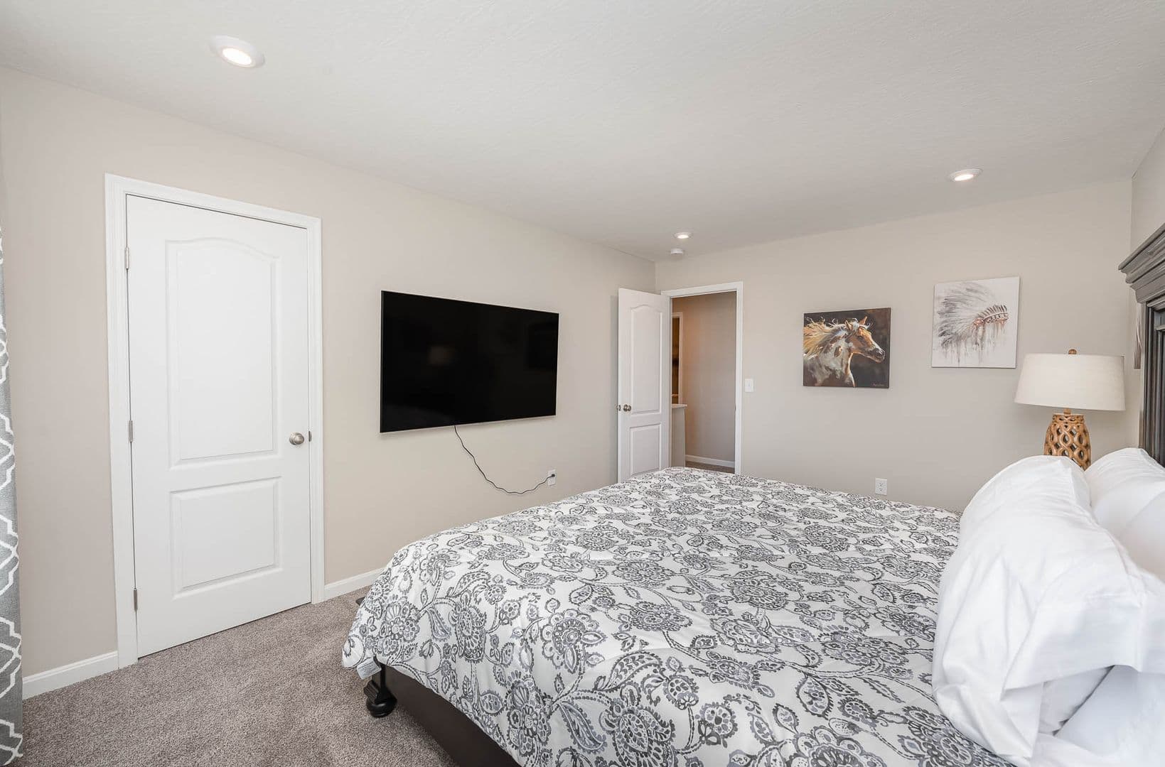 1344 Soaring Way - 726782970699147537 or 676036414648071637 27 of 37