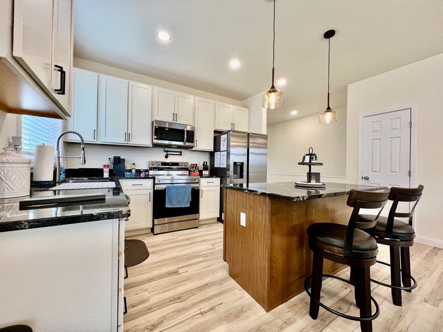 7973 Second Street - 1092115766940700461 7 of 35