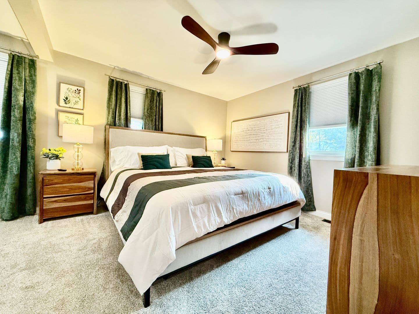 711 S. Main Street - 1507339479139382556 19 of 37