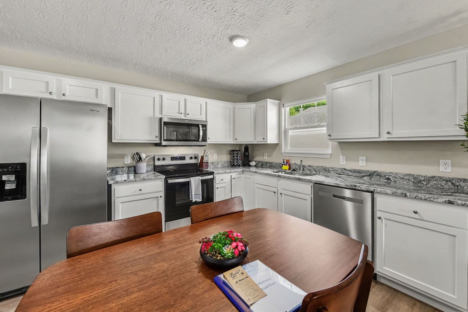 157 Southwind Blvd. 9 of 26