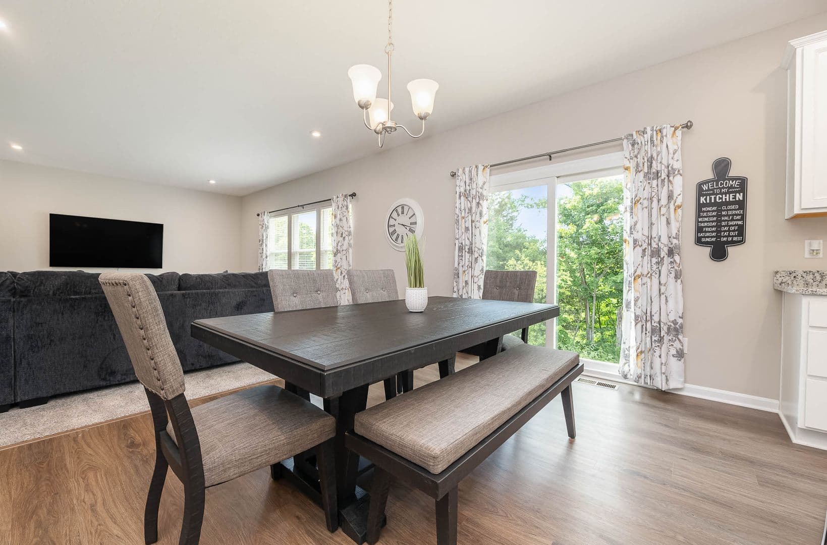 1344 Soaring Way - 726782970699147537 or 676036414648071637 12 of 37