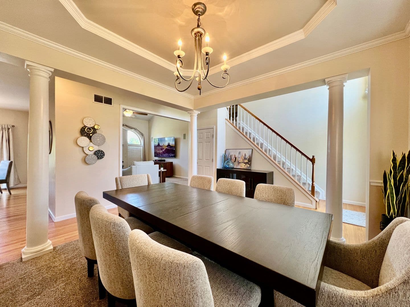 6608 Rosemont - 1219580980650565792 34 of 69