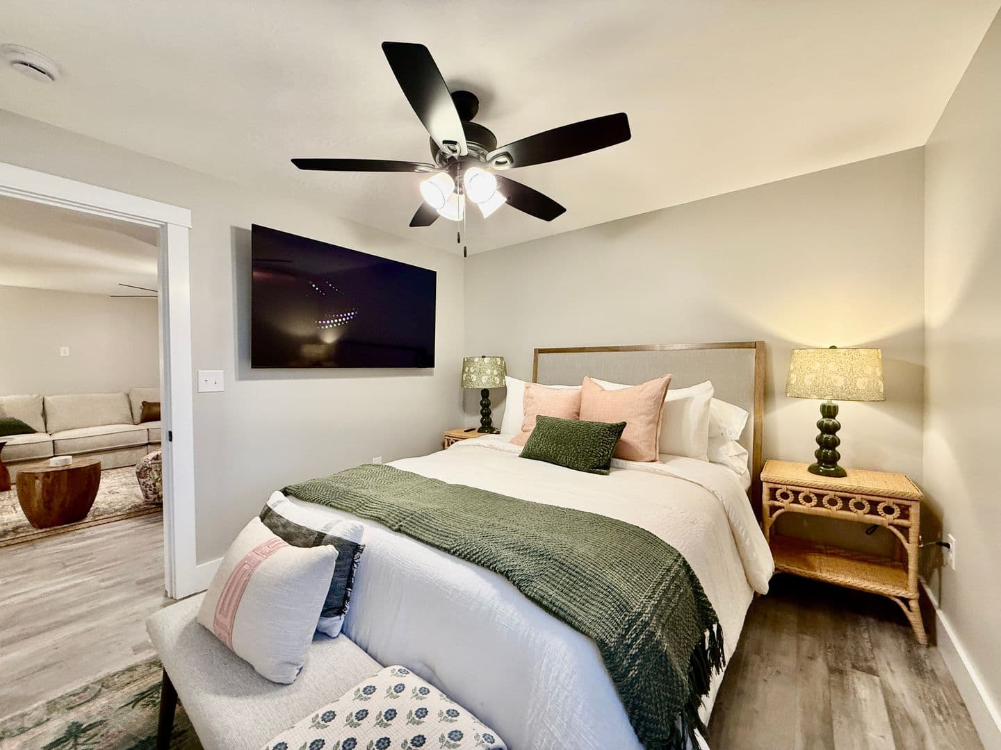 7855 Second Street - 1624716018790067133 31 of 40