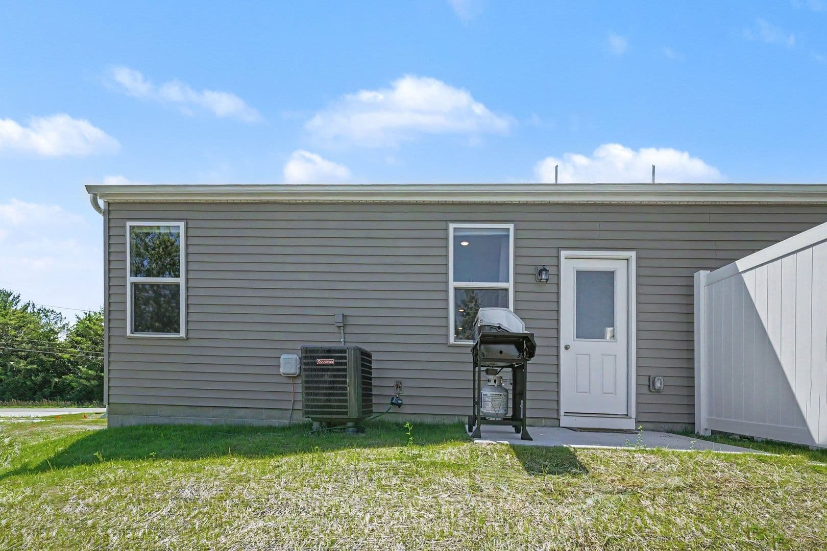 2496 Houston Road 24 of 27