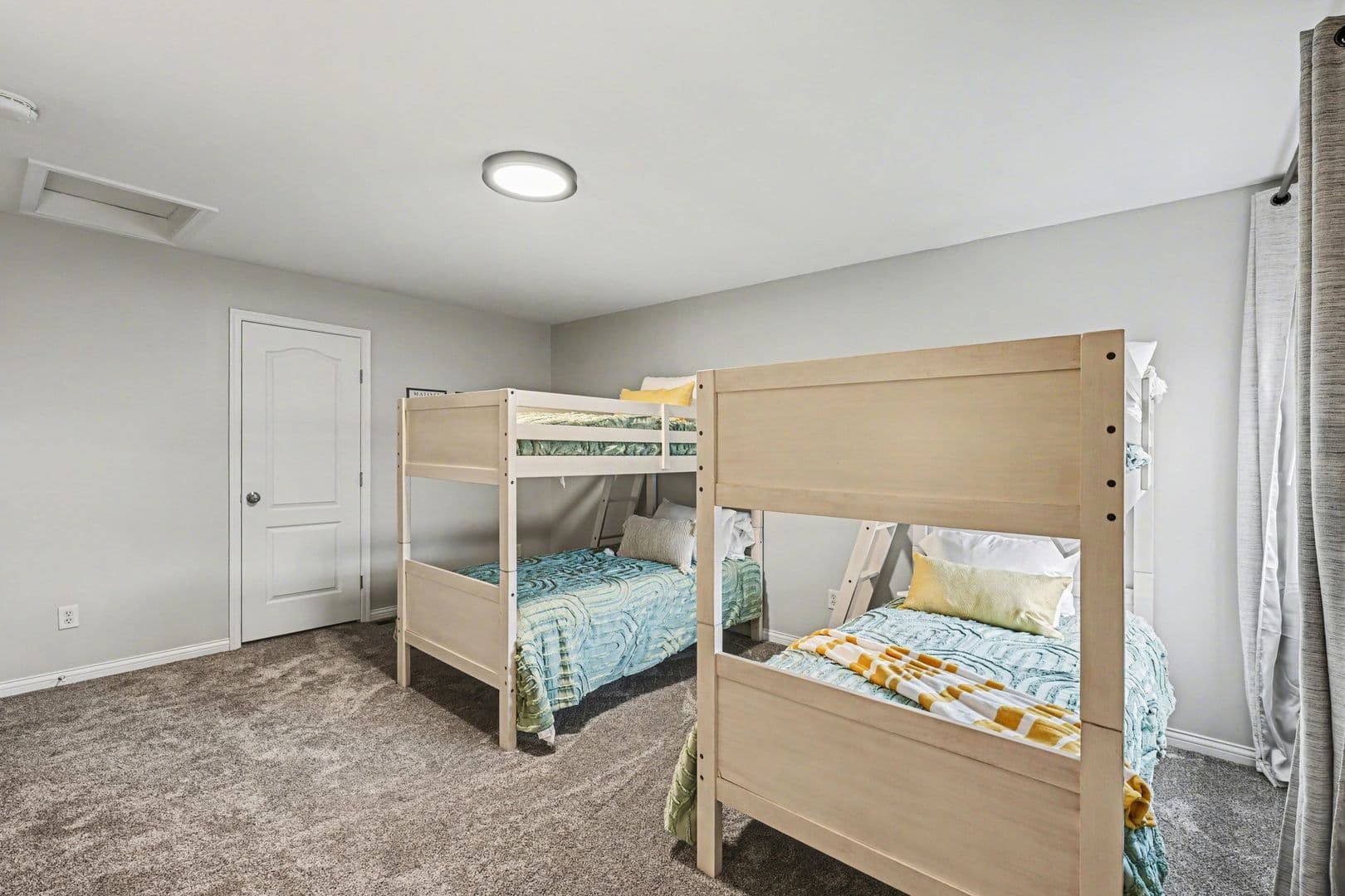 2580 Hingham Ct - 1632836760011210919 25 of 37