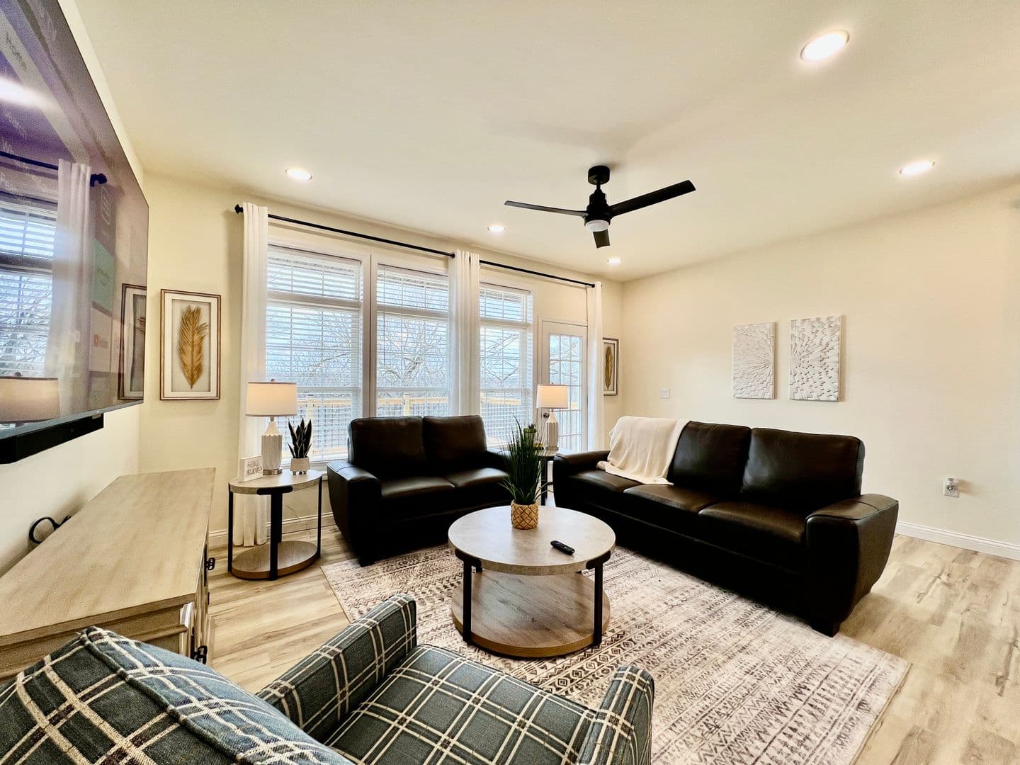 7973 Second Street - 1092115766940700461 15 of 35